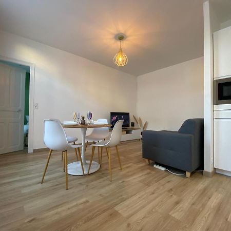 Appartement Luxueux Renove Avec Balcon & Garage Troyes Exterior foto